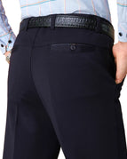 Dark Blue / 33