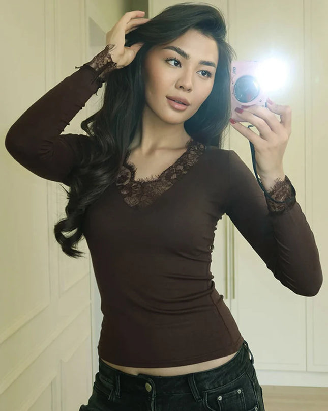 Women's V-Neck Lace Spliced Blouse - Elegant Women's Top