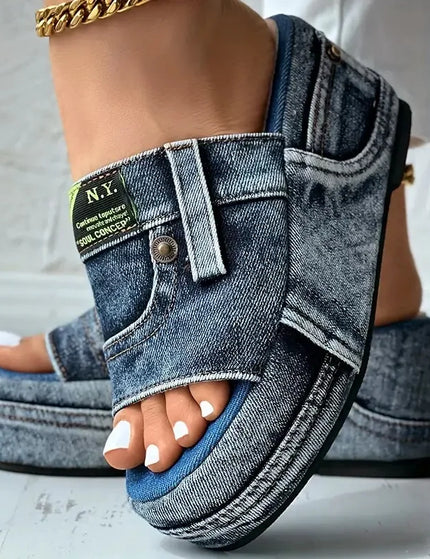 Collection image for: Womens Sandals Ands Slip-On's