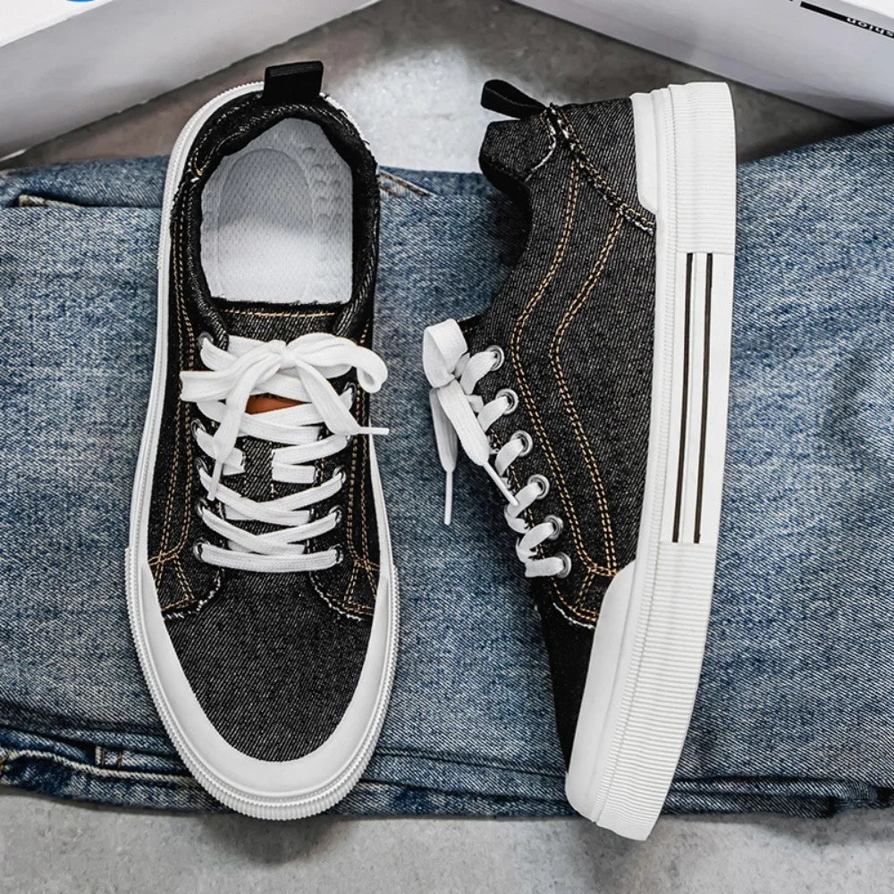 Men's Vulcanized Canvas Lace-Up Sneakers – Stylish & Durable Casual Shoes