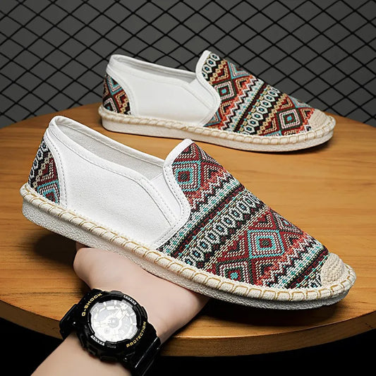 Stylish Men's Low-Cut Breathable Slip-On Shoes - Classic & Comfortable Footwear