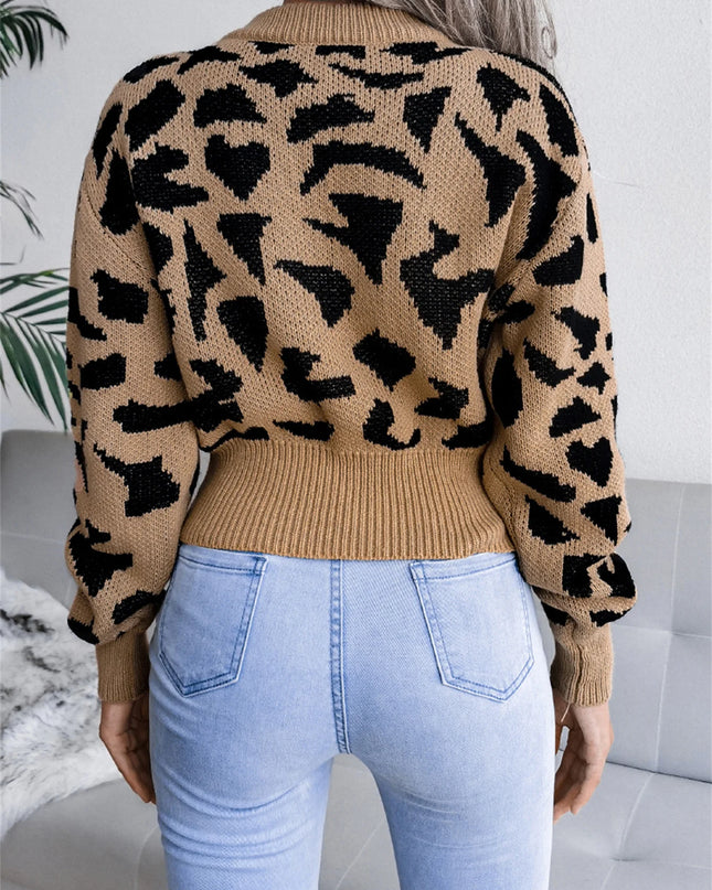 Women's Long Sleeve Knitted Sweater with Leopard Print