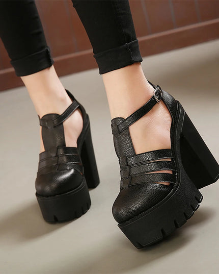 Women's  Closed-Toe Block Heeled Sandals with Ankle Buckle Strap