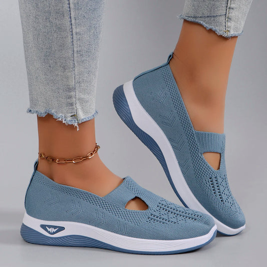 Women's Lightweight Breathable Non-Slip Sneakers - Various Colors