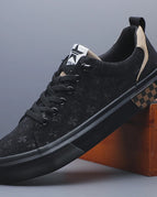 Black / 39