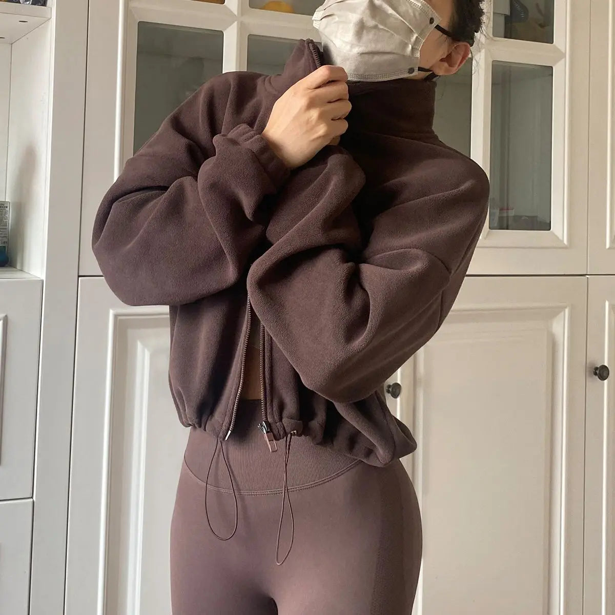 Women's High-Waist Casual Zip-Up Jacket with High Collar