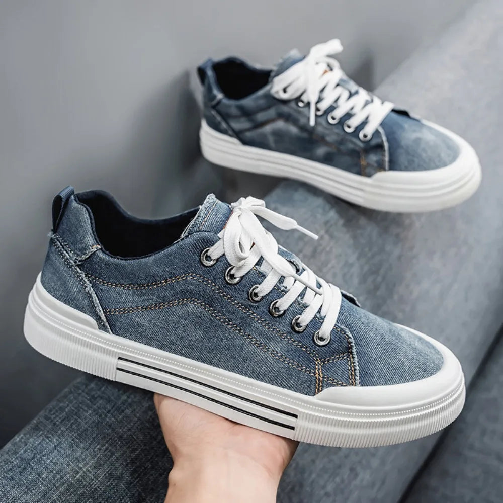 Men's Vulcanized Canvas Lace-Up Sneakers – Stylish & Durable Casual Shoes