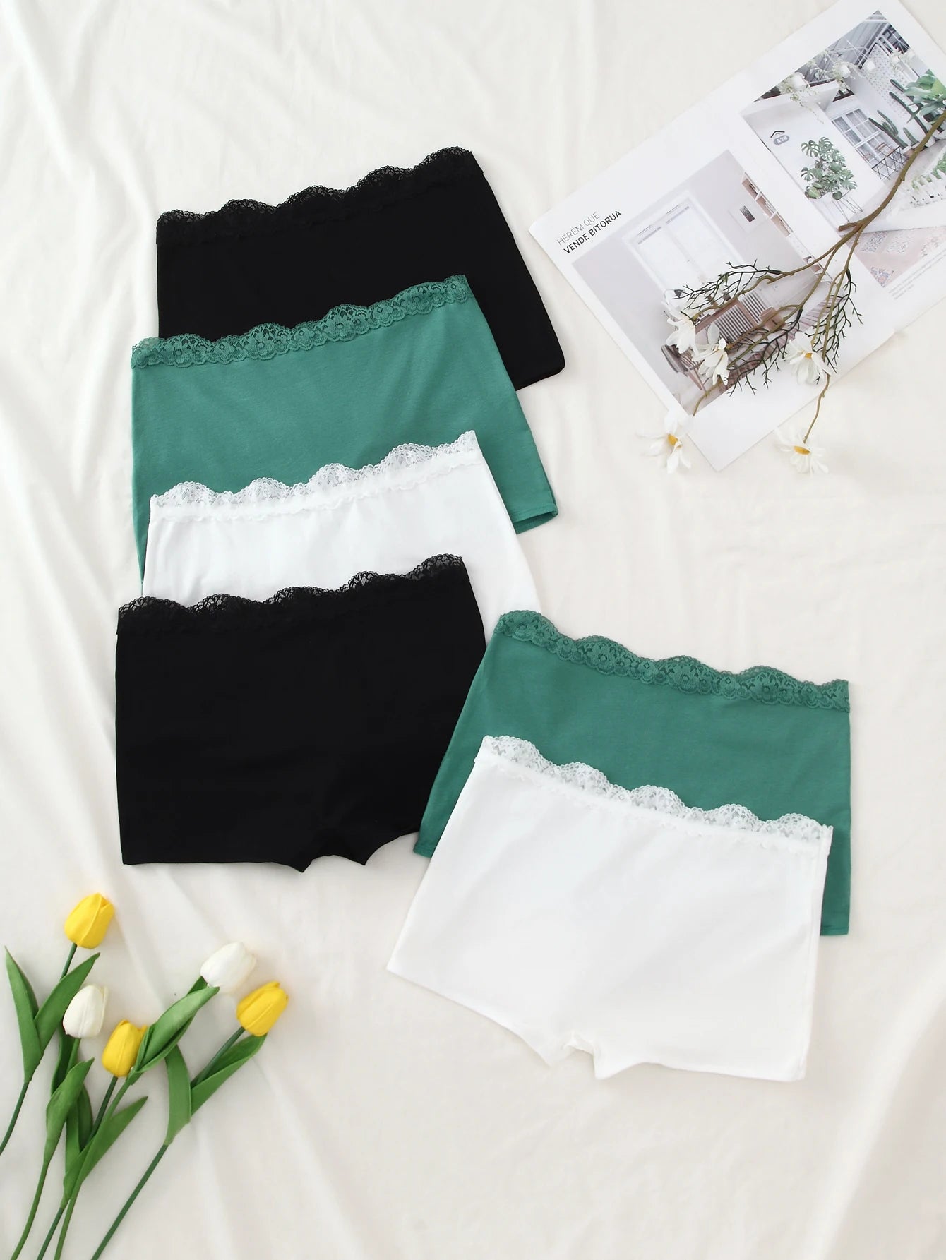 6-Piece Lace Waistline Hip-Hugging Women's Quadrangle Underwear