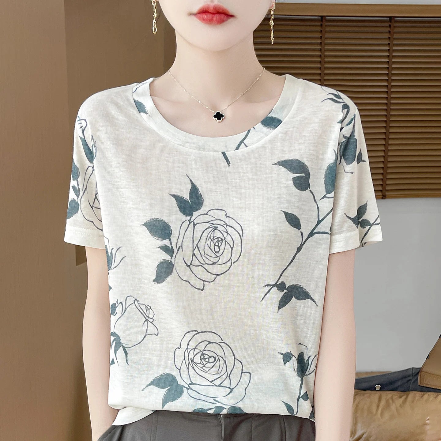 Elegant Women's Satin Silk V-Neck Short Sleeve Blouse