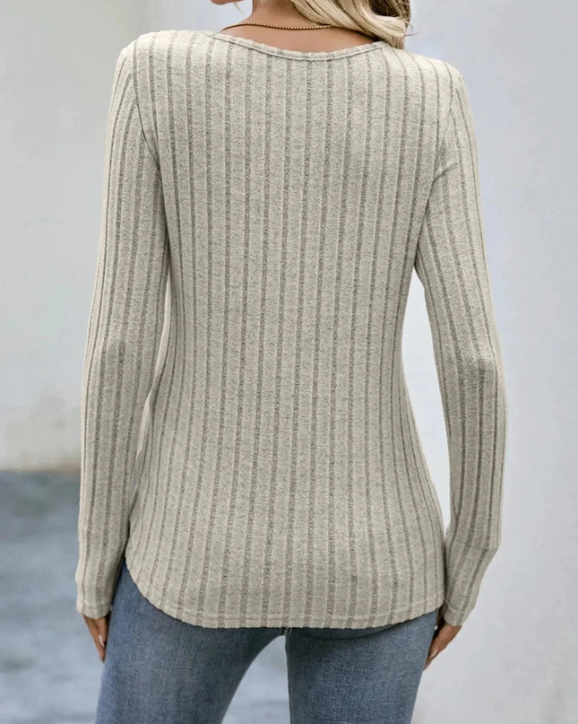 Women's Long-Sleeve Round Neck Buttoned Tunic