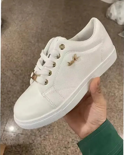 Women's Breathable Flat Sneakers with Soft Sole