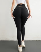 Black / M