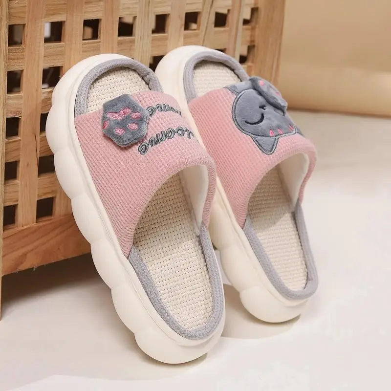 Casual Women's Slippers with Cartoon Cat Design