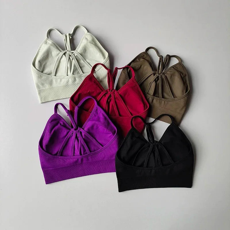 High-Waisted Hip-Lifting Women's Workout Bra and Leggings Set