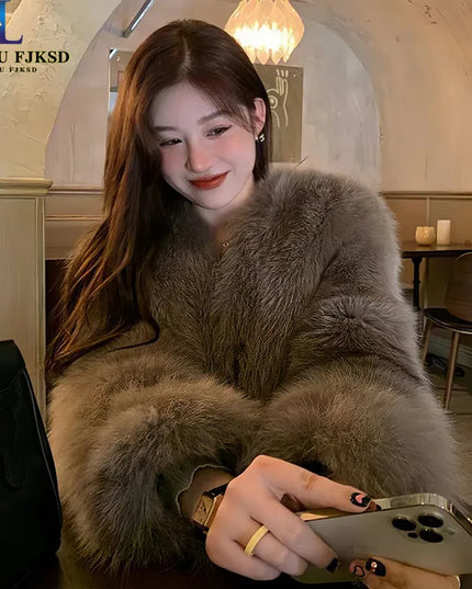 Women's Faux Fox Fur Coat – Thick & Luxurious Overcoat