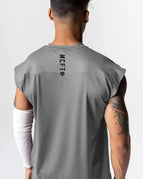 Grey / M