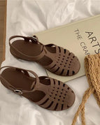 Dark Brown / 37