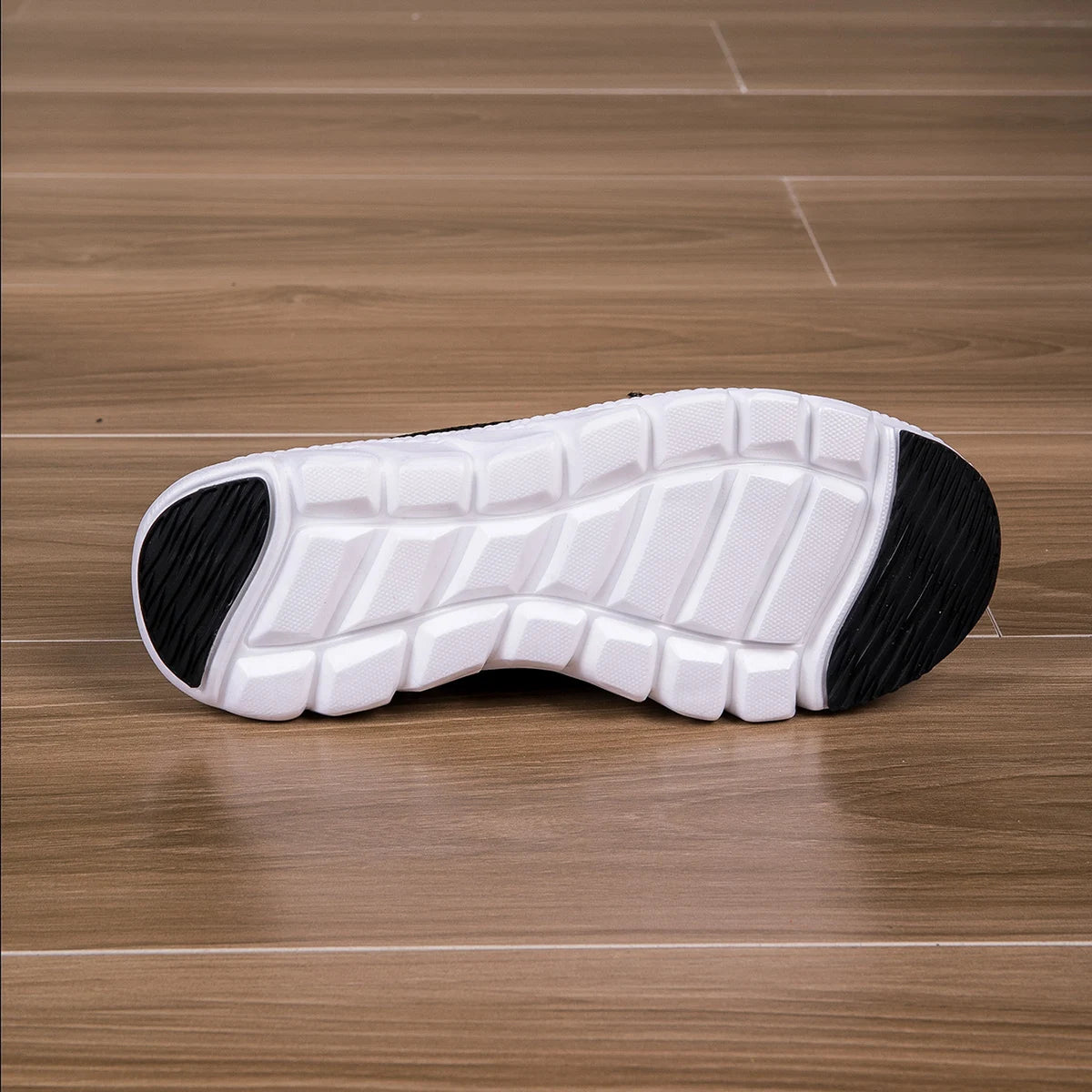Women's Lightweight Running Sneakers with Side Mesh