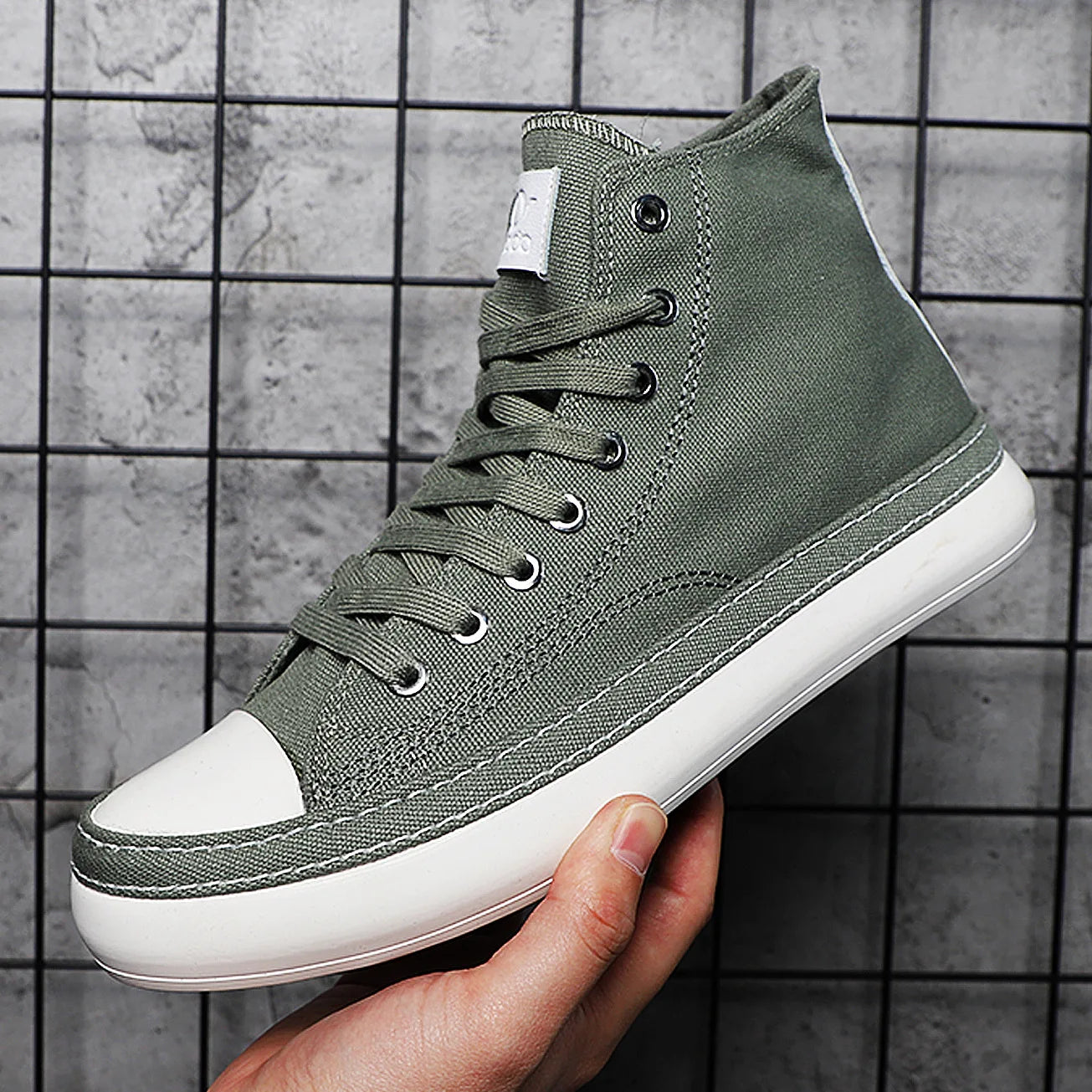 Men's High-Top Canvas Casual Sneakers – Fashion Lace-Up Vulcanized Shoes for Men