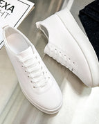 White / 39