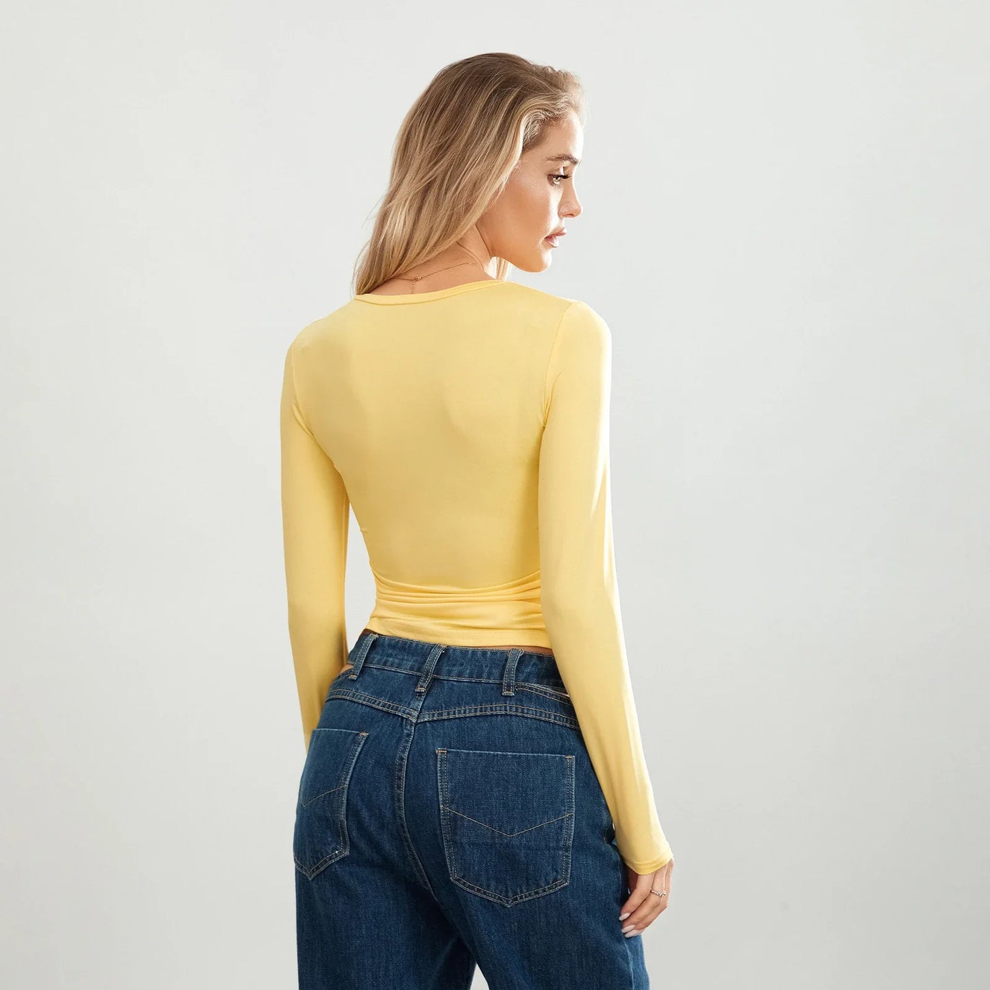 Women’s Long Sleeve Crew Neck Sweater – Casual Slim Fit Knit Top for Women