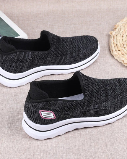 Women's Casual Breathable Slip-On Sneakers - Soft Sole Comfort