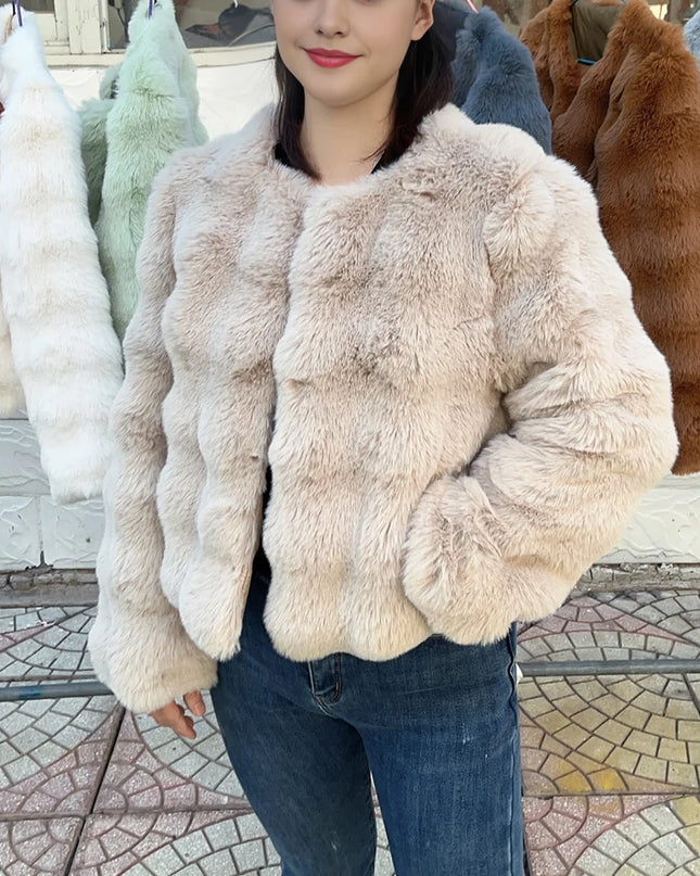 Women's Short Faux Fur Coat – Plush Imitation Fur Jacket