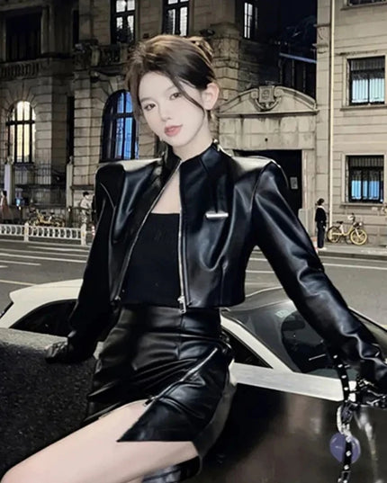 Women's Cropped PU Jacket with Zip - Stylish Leather Look Outerwear for Women