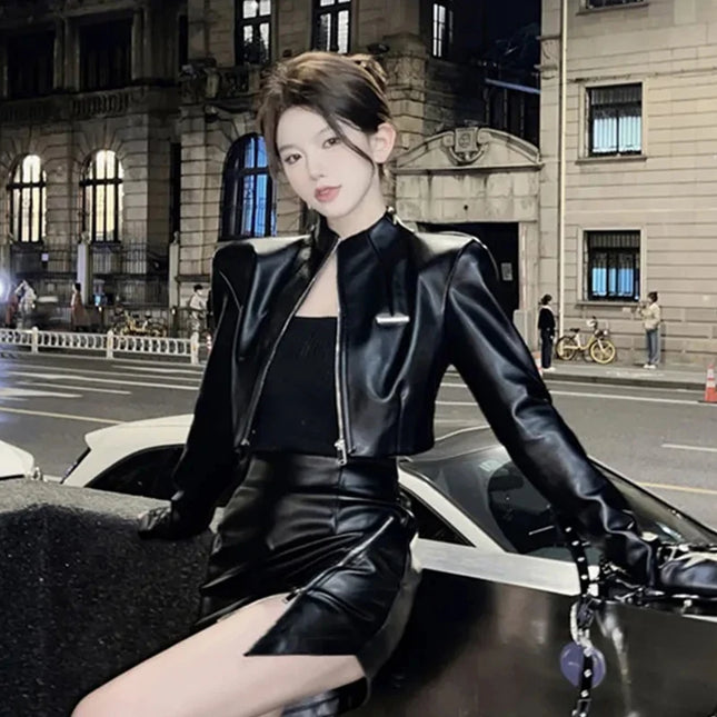 Women's Cropped PU Jacket with Zip - Stylish Leather Look Outerwear for Women