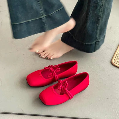 Elegant Women’s Satin Mary Jane Shoes