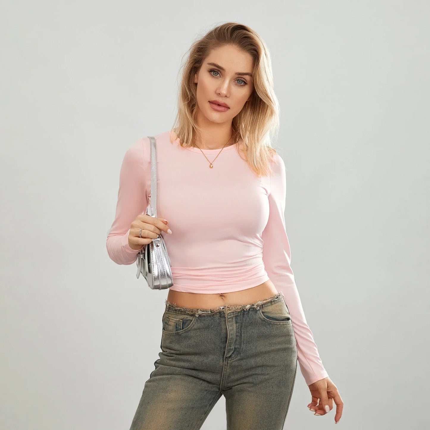 Women’s Long Sleeve Crew Neck Sweater – Casual Slim Fit Knit Top for Women