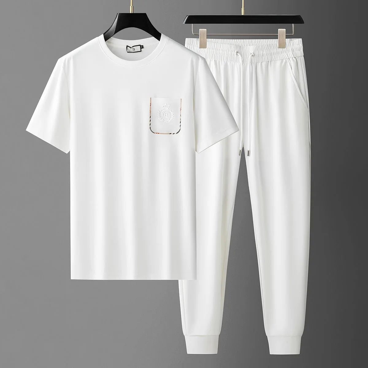 Men's 2-Piece T-Shirt and Drawstring Sweatpants Set