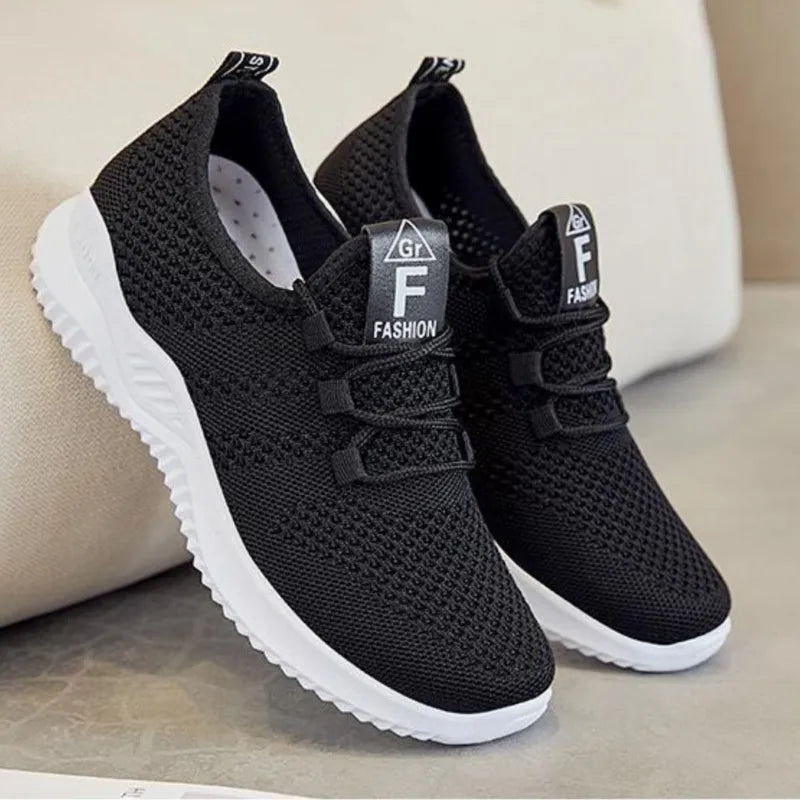 Women's Lightweight Breathable Mesh Running Shoes with Soft Bottom Comfort