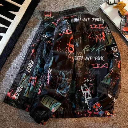 Men's Letter Graffiti Denim Style Jacket – Stylish Streetwear Outerwear for Men