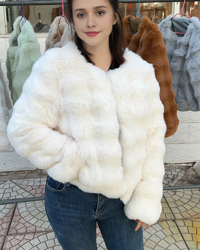Women's Short Faux Fur Coat – Plush Imitation Fur Jacket