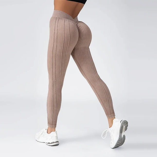 Women's Seamless High-Waist Yoga Pants with Hip-Lifting Design