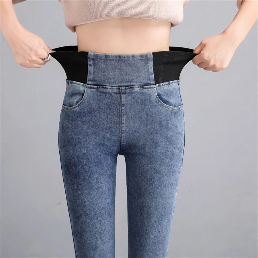 Women's High-Waisted Slim Fit Vintage Denim Jeans with Stretch