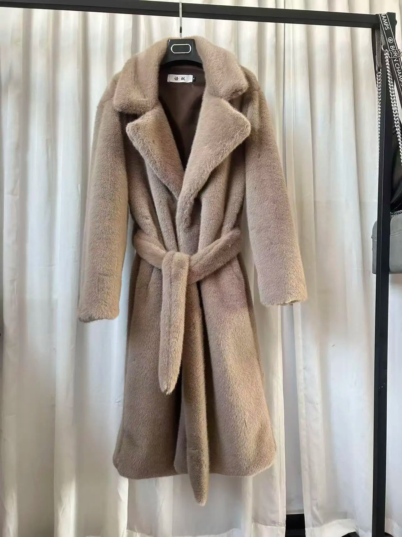 Women's Long Faux Fur Coat - Maxi Overcoat with Lace-Up Turn-Down Collar