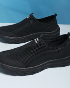 All Black / 38