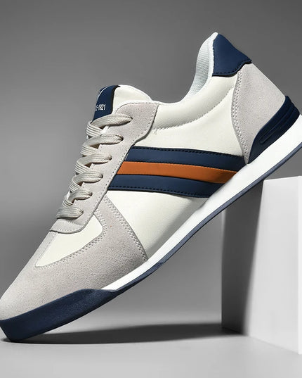 Men's Retro Casual Sneakers with Flat Sole