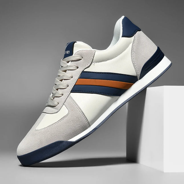 Men's Retro Casual Sneakers with Flat Sole