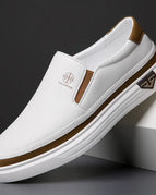 White / 39