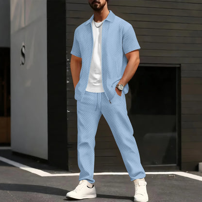 Men's Geometric Jacquard 2-Piece Short Sleeve Shirt and Pants Set with Turn-Down Collar and Zip Closure