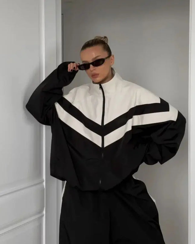 Women’s Two-Piece Set – Loose, Breathable Jacket and Pants Ensemble