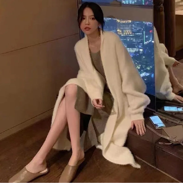 Women's Long Knitted Fluffy Cardigan with Long Sleeves