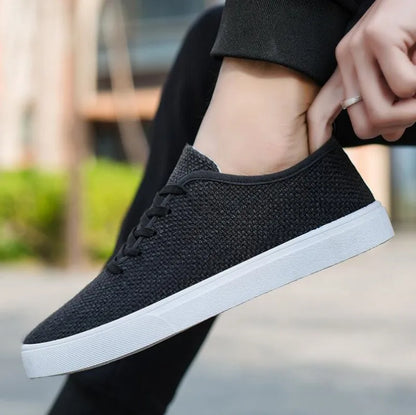 Breathable Mesh Canvas Men’s Lightweight Walking Flats