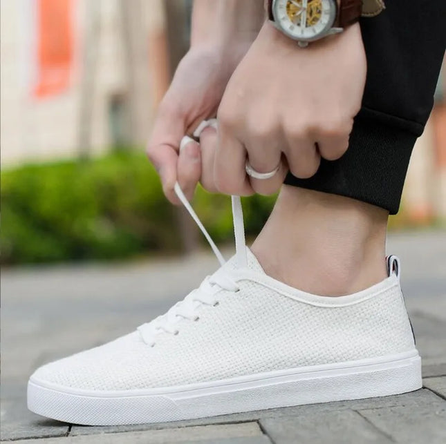 Breathable Mesh Canvas Men’s Lightweight Walking Flats