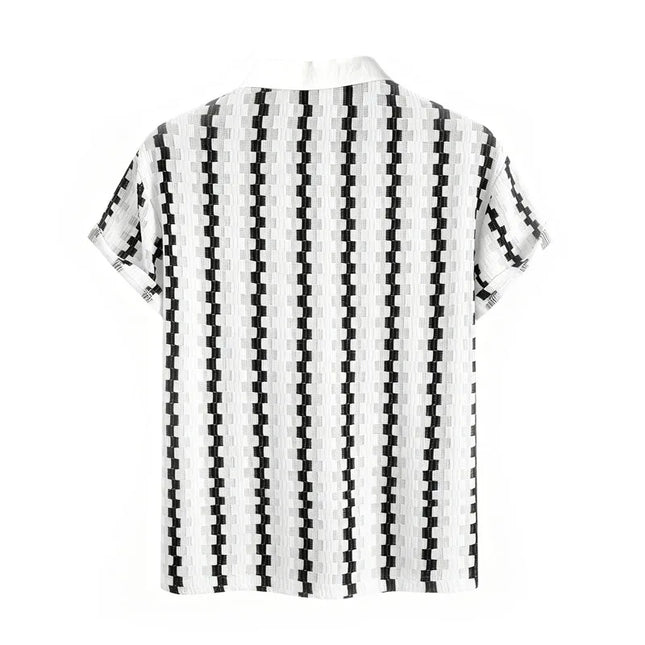 Men's Plaid Knit Short Sleeve Shirt with Lapel Collar and Button Closure