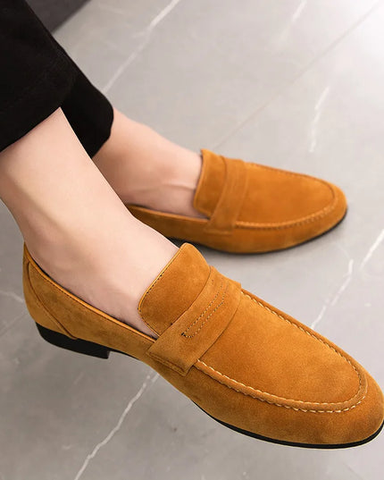 Faux Suede Men’s Casual Shoes – Breathable, Comfortable Slip-On