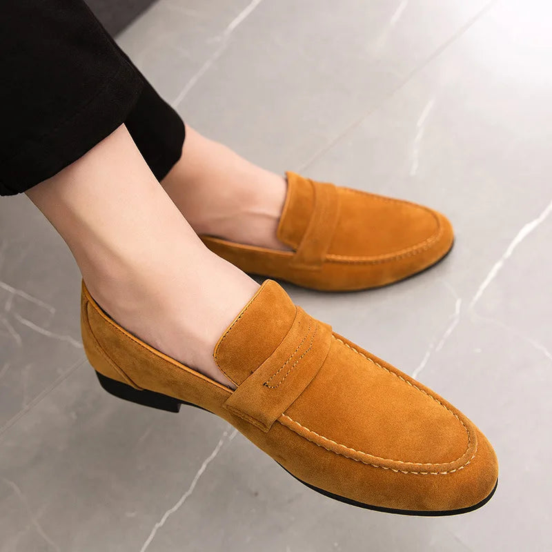 Faux Suede Men’s Casual Shoes – Breathable, Comfortable Slip-On